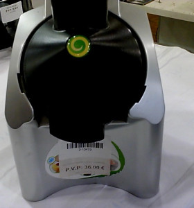 7-2-13423-1-Heladera Princess Yonanas 2