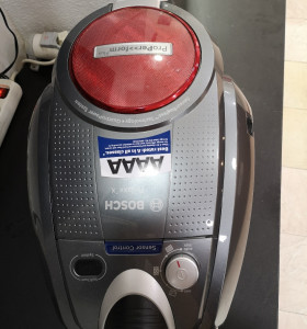 7-7-40607-1-Aspiradora Sin bolsa Bosch BGS5PERF 750W 2