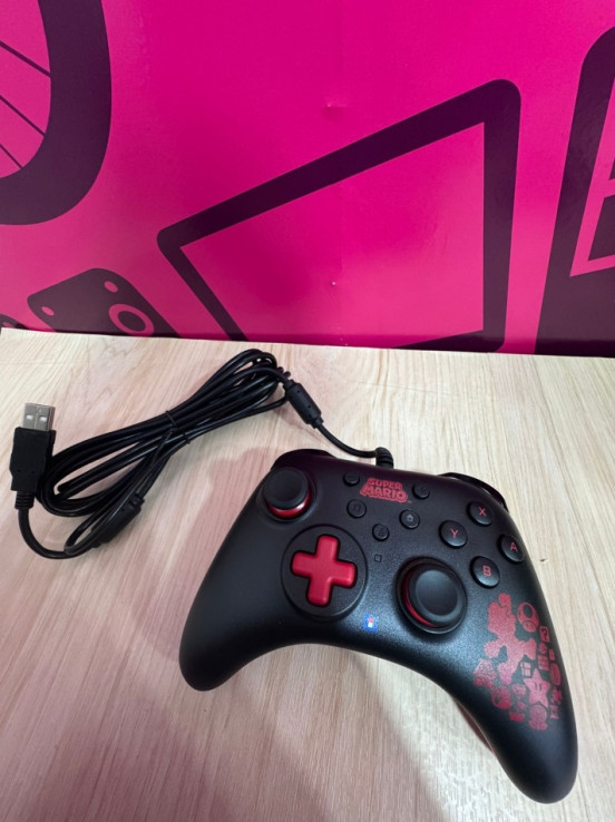 7-7-76269-2-Mando Nintendo Switch Super Mario Nintendo