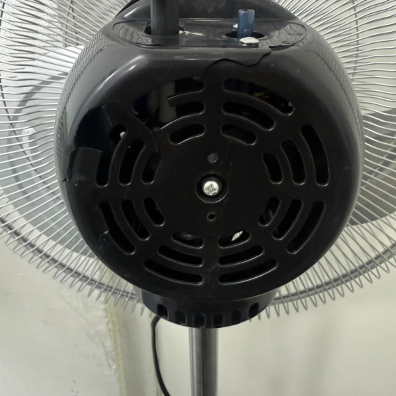 8-1-226112-2-Ventilador Raydan 18 45cm 75w