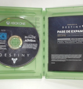 8-8-26879-1-Destiny Xbox One 2
