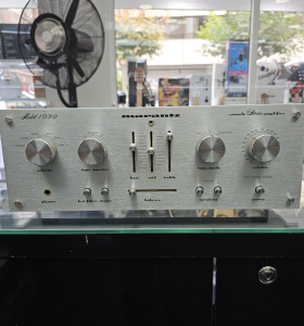 8-8-49332-1-Amplificador Marantz 1090