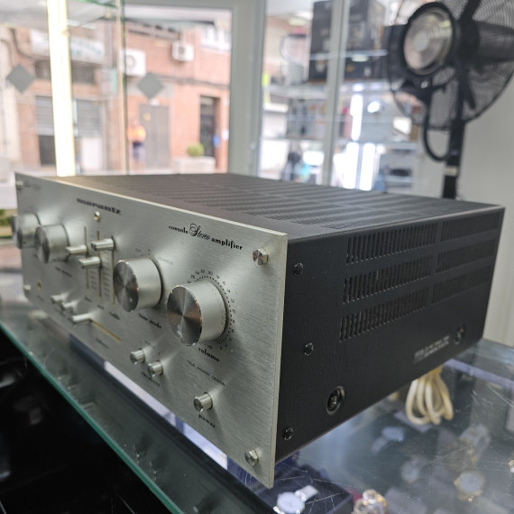 8-8-49332-4-Amplificador Marantz 1090