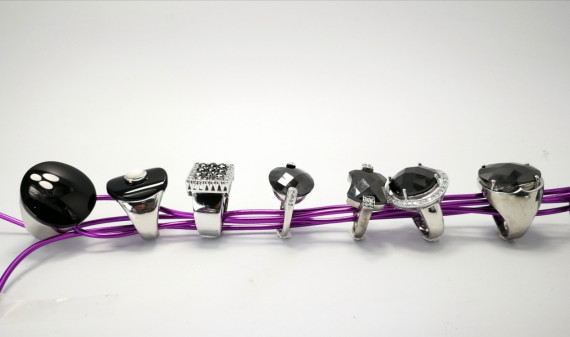 8-1-198297-2-Anillo plata de ley 925 con piedras negras, circonitas