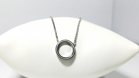 8-2-92952-4-Gargantilla circulo blanco