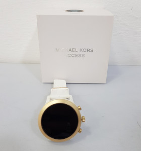 8-8-63423-1-Smartwatch Michael Kors DW9M1