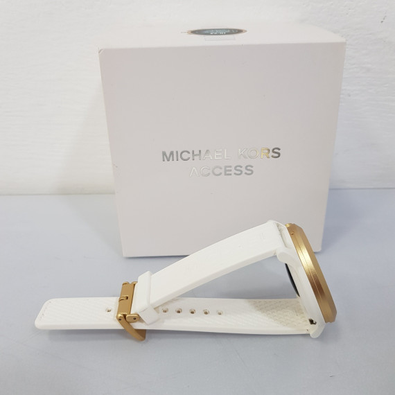 8-8-63423-2-Smartwatch Michael Kors DW9M1