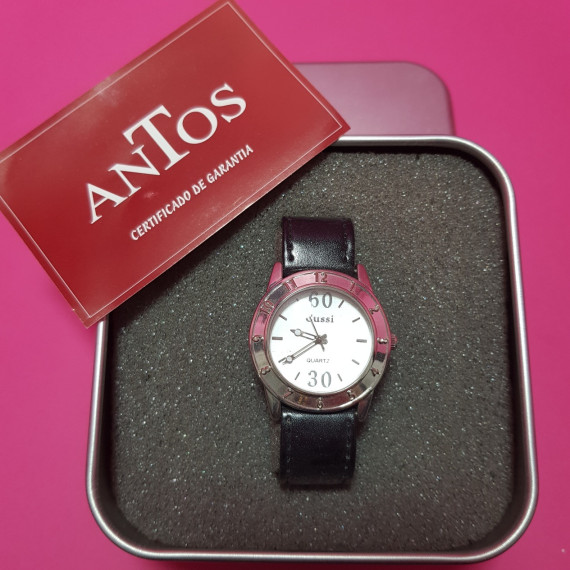 8-8-66943-2-Reloj pulsera señora Antos Cussi negro (Sin Uso)
