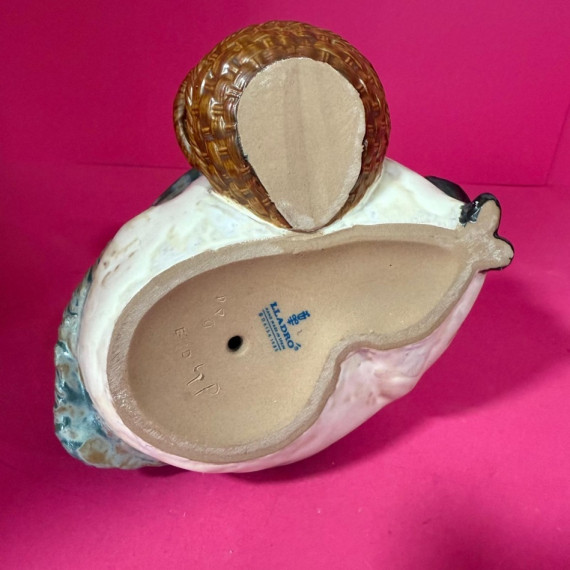 8-8-33901-6-Figura lladro vendedora de pescado 