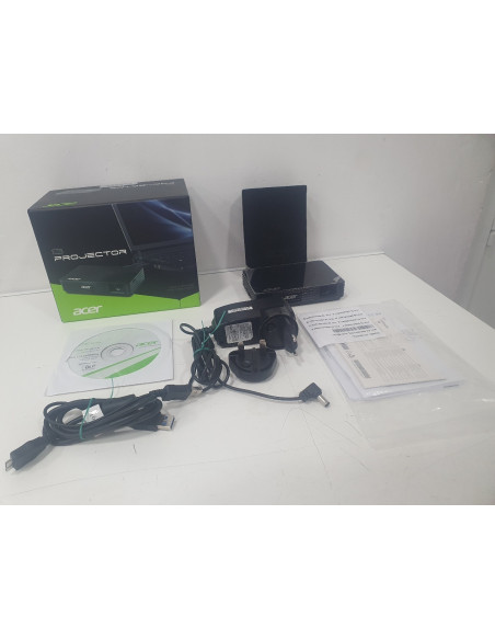 8-8-39692-1-Proyector LED ACER C120