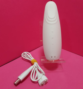 8-8-67484-1-Cuidado facial Estetica Genke Warm Cool Eye Energizer 2