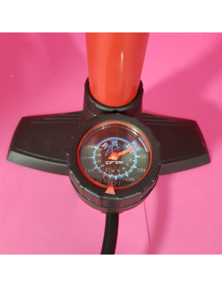 8-8-68895-2-Bomba Hinchado Xlc