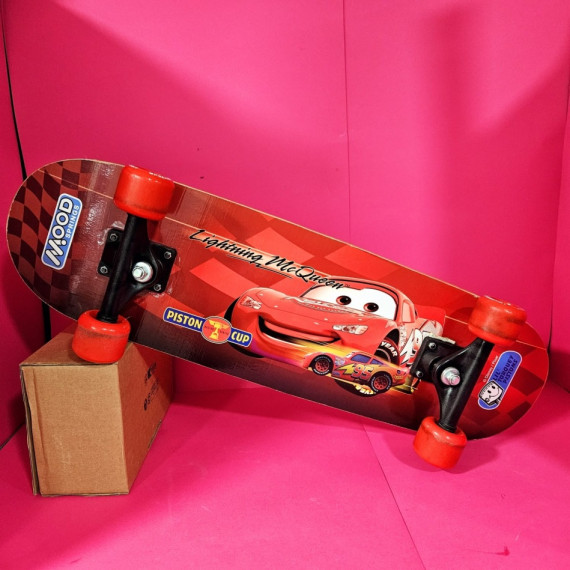 8-8-69839-3-Patinete Cars Lighthing McQueen