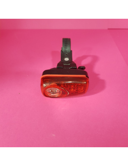 8-8-68834-2-Accesorio Y Complementos Luz Trasera