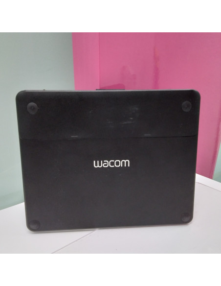 9-2-98164-2-Wacom Intuos Comic 