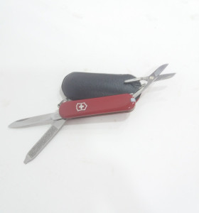 9-2-106556-1-VICTORINOX RAMBLE