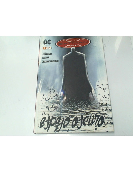 9-9-48706-1-Enciclopedia Batman espejo oscuro