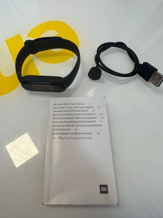 9-9-72289-3-Smartwatch Mi Smart Band 5