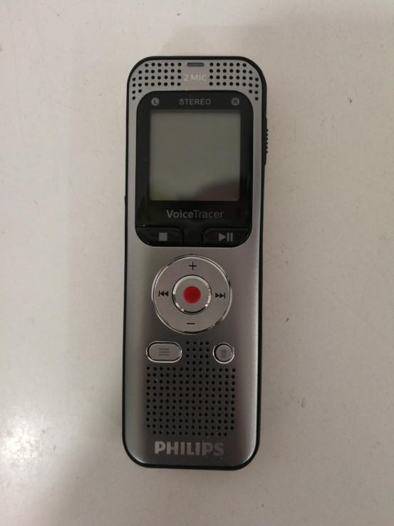 6-6-148810-2-Dictáfono Philips VoiceTracer 