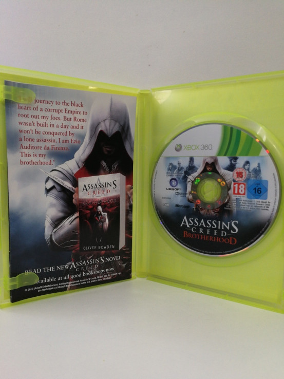 6-6-151404-2-Videojuego Xbox 360 ASSASSINS CREED la hermandad