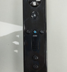 6-6-157885-1-Wiimote