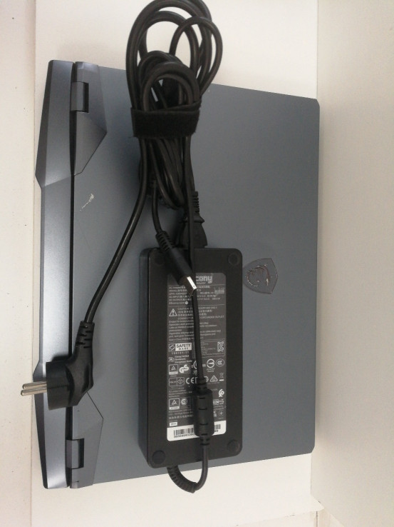 6-6-157937-7-Ordenador Portátil I7 12700 32 1T RTX3080