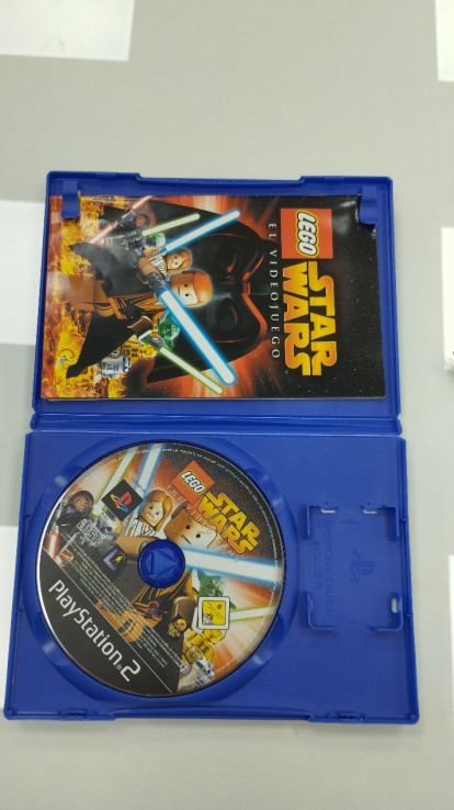 6-6-158486-2-Videojuego PS2 Star War lego 