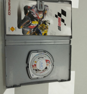 6-6-158496-1-Videojuego PSP Mmoto gp  2