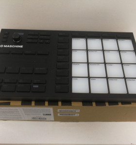 6-6-158755-1-Controlador Maschine Mikro Mk3