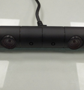 6-6-159845-1-Camara Ps4 CUH-ZEY2