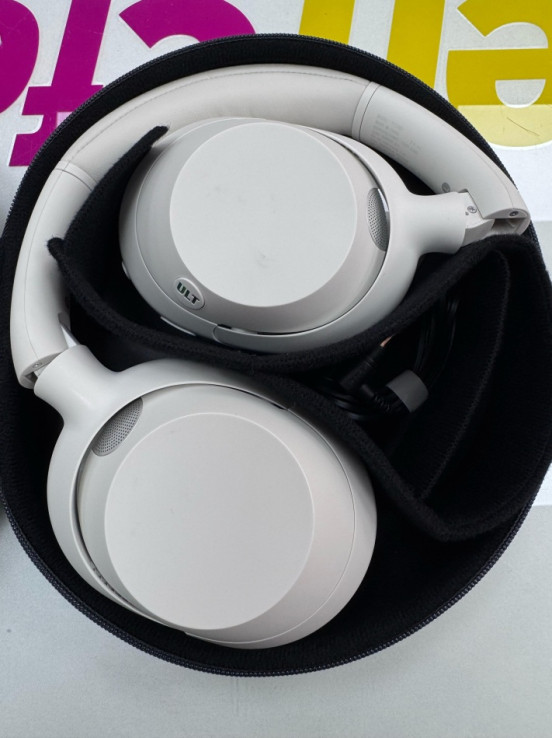 6-6-160649-4-Auriculares Diadema Sony Yy2981 