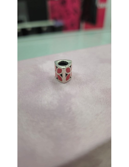 6-6-160757-1-Joyería Charm