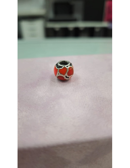 6-6-160758-1-Joyería Charm