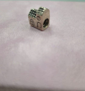 6-6-160761-1-Joyería Charm