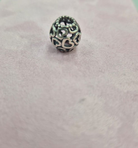 6-6-160819-1-Joyería Charm