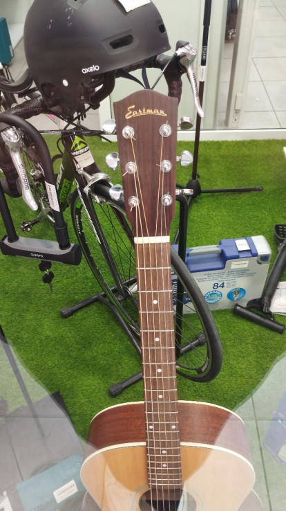 6-6-161360-3-Guit Eastman AC122