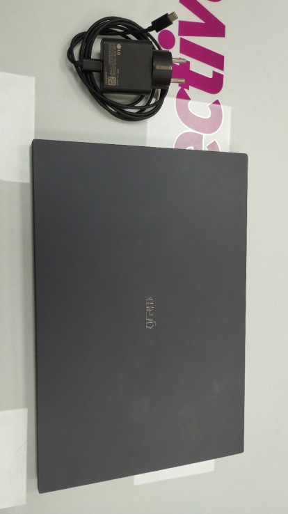 6-6-161667-2-Ordenador portátil LG ULTRA 7 155h 32gb 1T