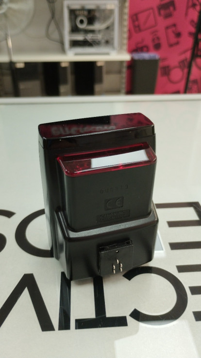 6-6-162011-3-Disparador Cámara