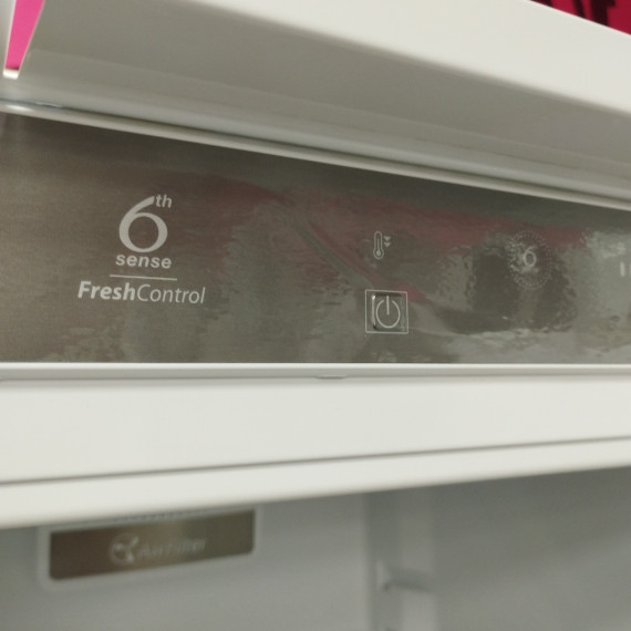 6-6-162723-6-Frigorifico Whirlpool Art 9811 SF 6