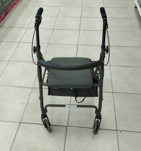 6-6-162915-1-Andador Con Frenos 