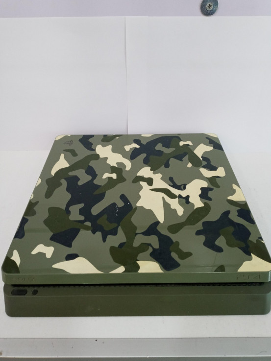 6-9-56268-2-Consola PS4 Slim 1Tb Camufalje (CUH-2115B)