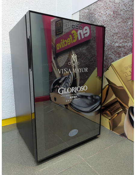 6-9-66685-1-Vinoteca Cave Vinum