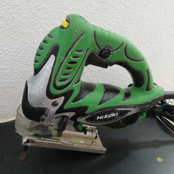 7-2-102260-1-Sierra de calar Hikoki cj110mv