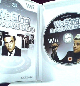 7-5-51300-1-WE SING ROBBIE WILLIAMS JUEGO WII 2