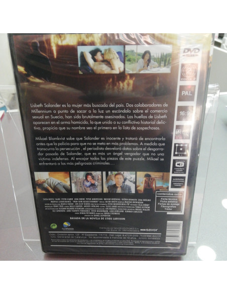 7-7-19311-2-Milenium 2 La chica que soñaba con una cerilla y un bidón de gasolina
