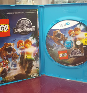 7-7-40050-1-Jurassic World Wii U 2