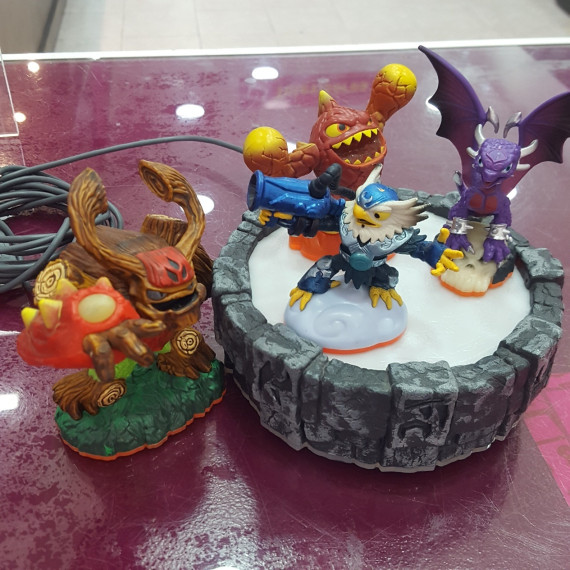 7-7-45754-3-Slylanders Giants Wii