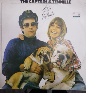 7-7-64931-1-Coleccionismo musical love will keep us together