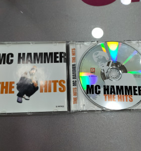 7-7-65966-1-Coleccionismo musical mc hammer the hits 