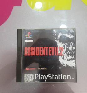 7-7-68132-1-Videojuego PS1 Resident evil 2 (FRANCES)